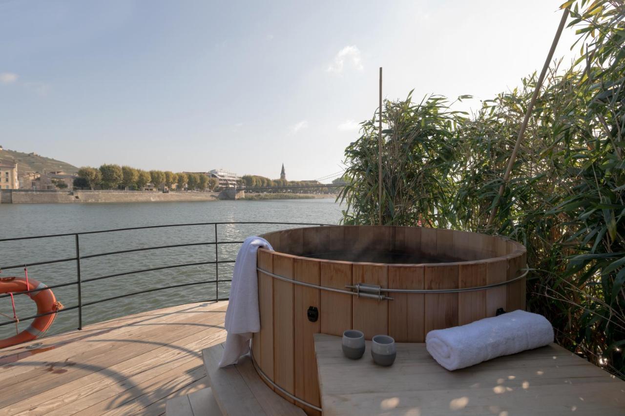 La Peniche - Bed And Bicycle - Tournon Hotel ภายนอก รูปภาพ